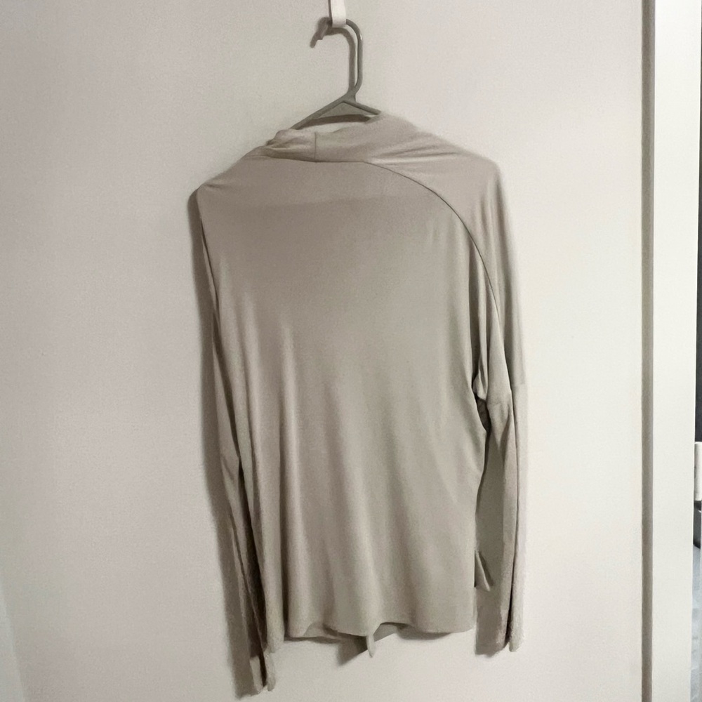 MM Lafleur Cream Wrap Blouse Size M - Picture 7 of 8